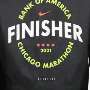 Nike Essential Chicago Marathon Finisher Jacket